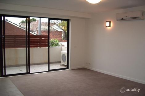 Property photo of 10/3 Glenroy Road Hawthorn VIC 3122