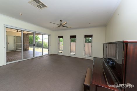 Property photo of 2 Kingfisher Drive Wangaratta VIC 3677