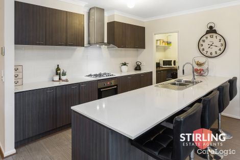 Property photo of 13 Bankton Avenue Cranbourne East VIC 3977