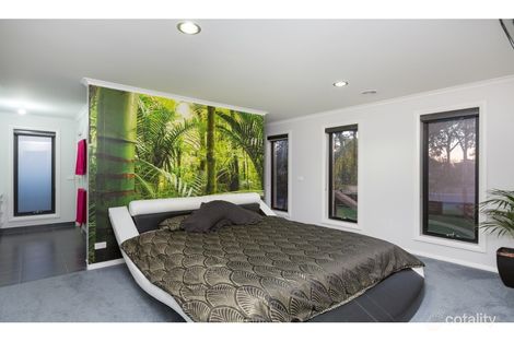 Property photo of 14 Curtain Street Eaglehawk VIC 3556