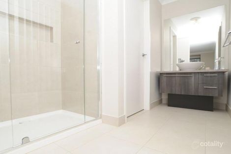 Property photo of 69 Thomas Wedge Drive Wangaratta VIC 3677
