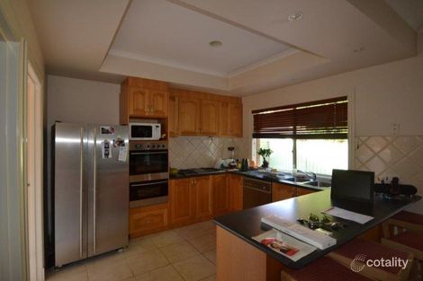 Property photo of 8 Plumpton Avenue Oak Park VIC 3046