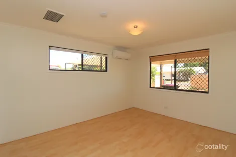 4 Morotai St, Soldiers Hill, QLD 4825