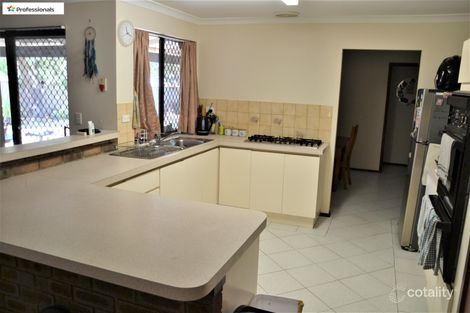Property photo of 13 Boronia Close Pinjarra WA 6208