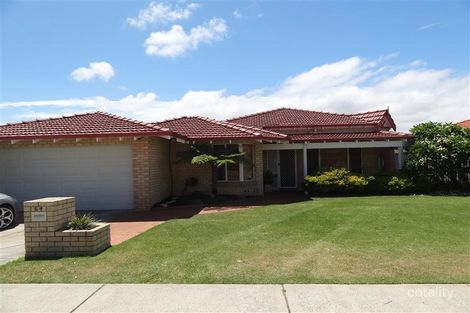 64 Charthouse Rd, Waikiki, WA 6169