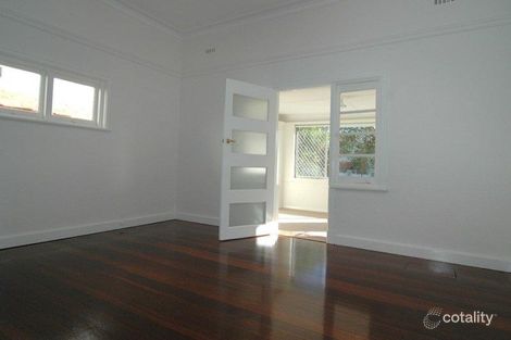 Property photo of 18 Hickey Avenue Daglish WA 6008