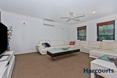 Property photo of 25 Lookout Place Narangba QLD 4504