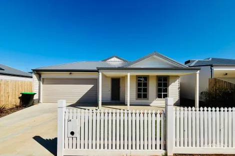 24 Redbank St, Eynesbury, VIC 3338
