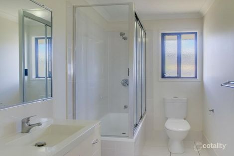 Property photo of 2 Maria Court Gracemere QLD 4702