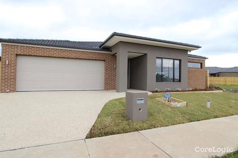 Property photo of 45 Riverstone Boulevard Clyde North VIC 3978