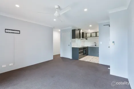 Property photo of 8/6 Lenneberg Street Southport QLD 4215