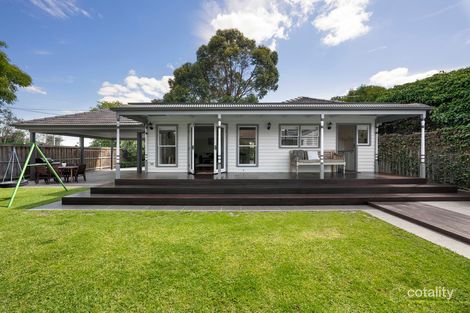 Property photo of 24 Fairlie Avenue Macleod VIC 3085