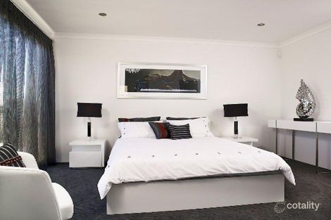 5c Coral St, Scarborough, WA 6019