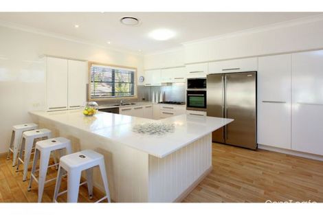 Property photo of 22 Saint Andrews Crescent Carindale QLD 4152