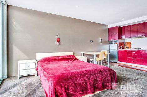 2410/288 Spencer St, Melbourne, VIC 3000