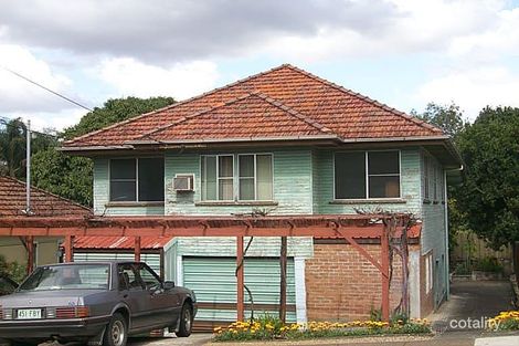 Property photo of 15 Arnold Street Holland Park QLD 4121
