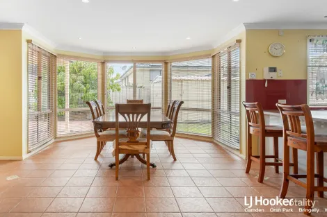 Property photo of 22 Hume Drive West Hoxton NSW 2171
