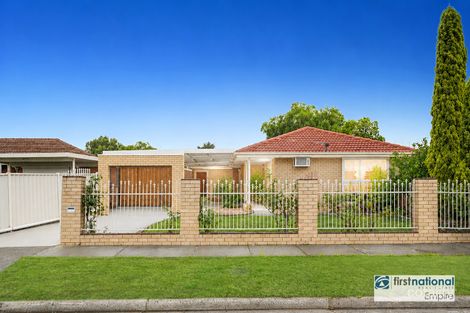 Property photo of 1 Cairn Close St Albans VIC 3021