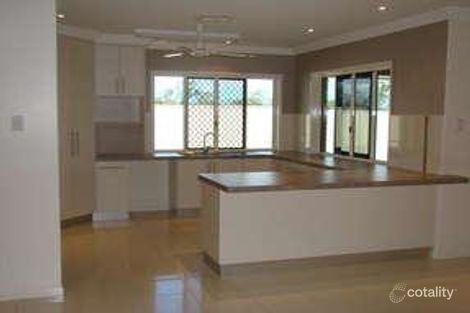 Property photo of 3 Hillcrest Street Emerald QLD 4720