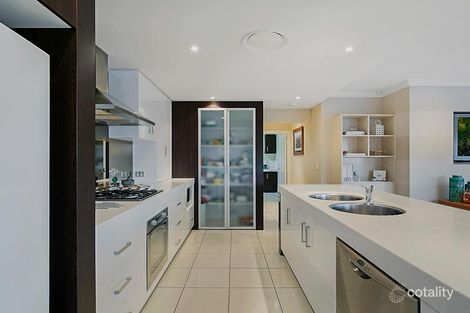 Property photo of 17 Bridget Court Middle Ridge QLD 4350