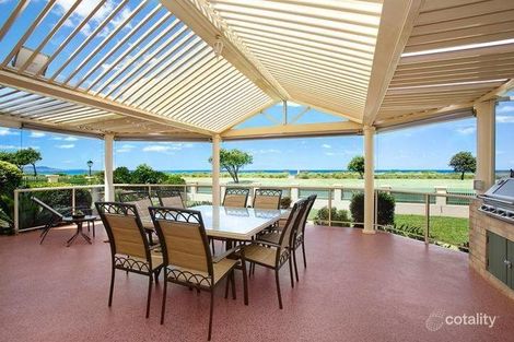 Property photo of 14 John Cawley Crescent Woonona NSW 2517
