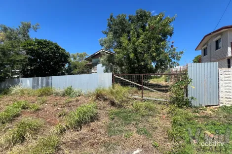 11 Thirteenth Ave, Parkside, QLD 4825