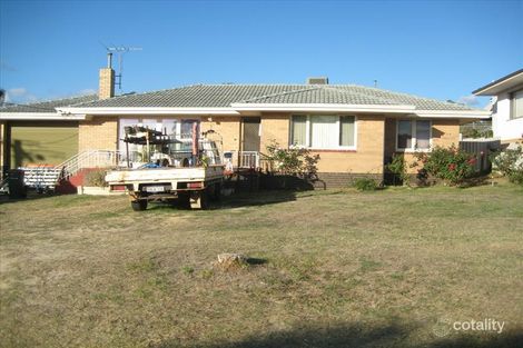 14 James St, Swan View, WA 6056