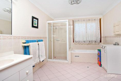 Property photo of 1/34 Olwen Place Quakers Hill NSW 2763