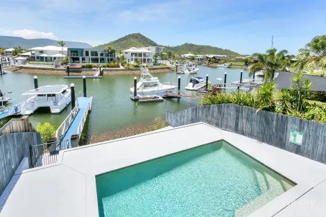 Property photo of 125 Harbour Drive Trinity Park QLD 4879