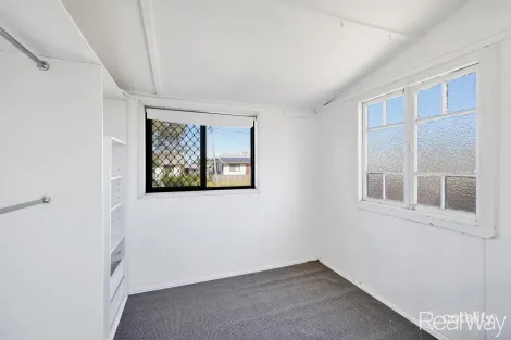 Property photo of 35 Glenmorris Street Norville QLD 4670