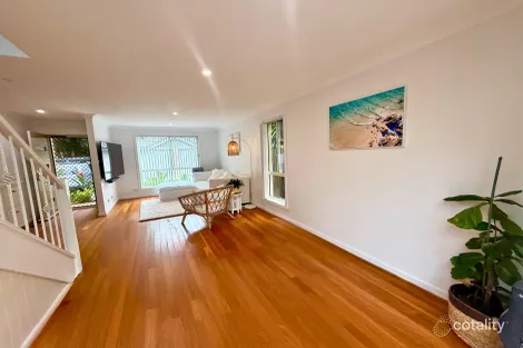 Property photo of 2/1 Warwick Street Blackwall NSW 2256