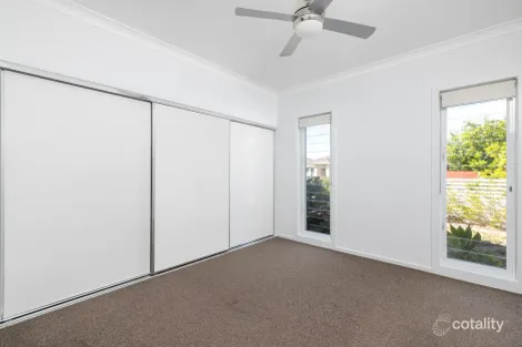 Property photo of 21 Broughton Circuit Tanilba Bay NSW 2319