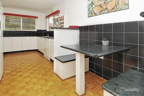 Property photo of 32 Dinterra Avenue Ferny Hills QLD 4055