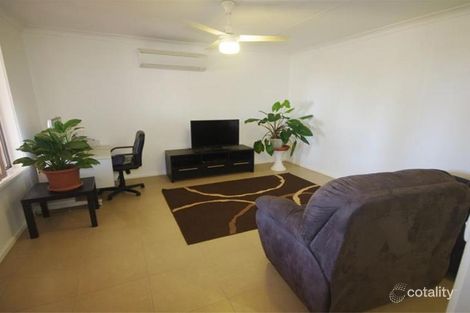 Property photo of 20 Flinders Crescent Dampier WA 6713