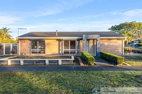 58 David Collins Dr, Endeavour Hills, VIC 3802