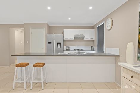 Property photo of 45 Jubilee Circuit Rosemeadow NSW 2560