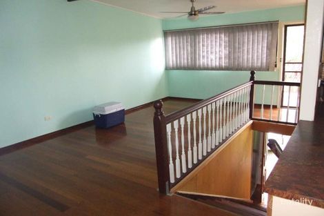 Property photo of 5 Oakland Avenue Woodridge QLD 4114