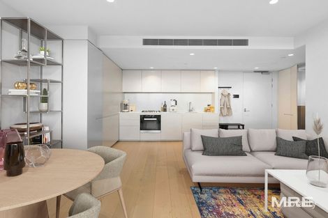 404/5 Evergreen Mews, Armadale, VIC 3143