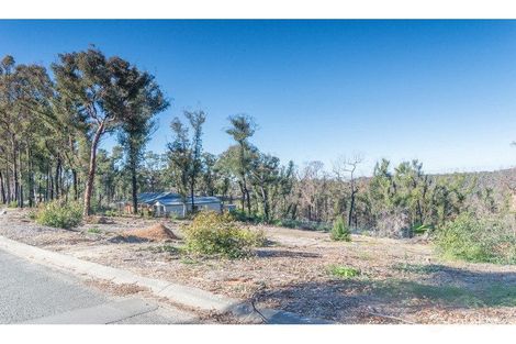 Property photo of 27-29 Heather Glen Road Yellow Rock NSW 2777
