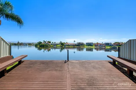 19/17-19 Duet Dr, Mermaid Waters, QLD 4218