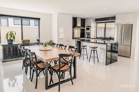 Property photo of 75 Hooker Boulevard Broadbeach Waters QLD 4218