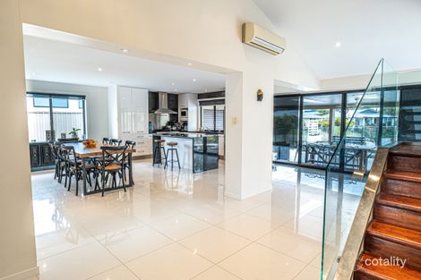 Property photo of 75 Hooker Boulevard Broadbeach Waters QLD 4218