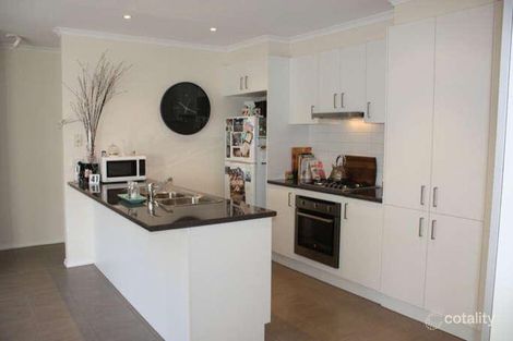 Property photo of 3/18 Lalor Crescent Sunbury VIC 3429