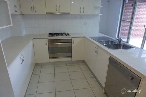 27/1-11 Rosa Cres, Castle Hill, NSW 2154