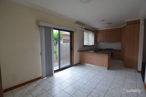 Property photo of 2/22 Millers Road Brooklyn VIC 3012