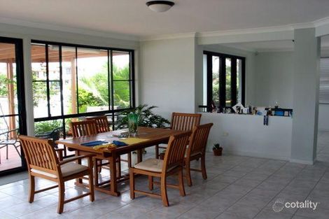 Property photo of 2 Mainroyal Court Cleveland QLD 4163