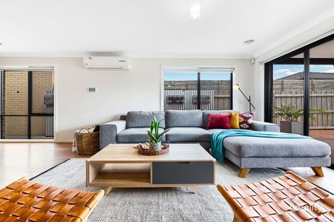 Property photo of 30 Joanne Way Officer VIC 3809