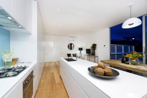 Property photo of 19 Charnwood Grove St Kilda VIC 3182