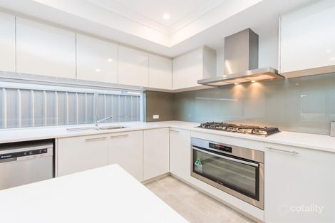 Property photo of 92 Shaftesbury Avenue Bedford WA 6052