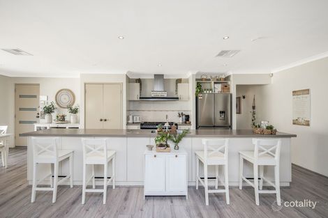 Property photo of 8 Baird Way Tapping WA 6065
